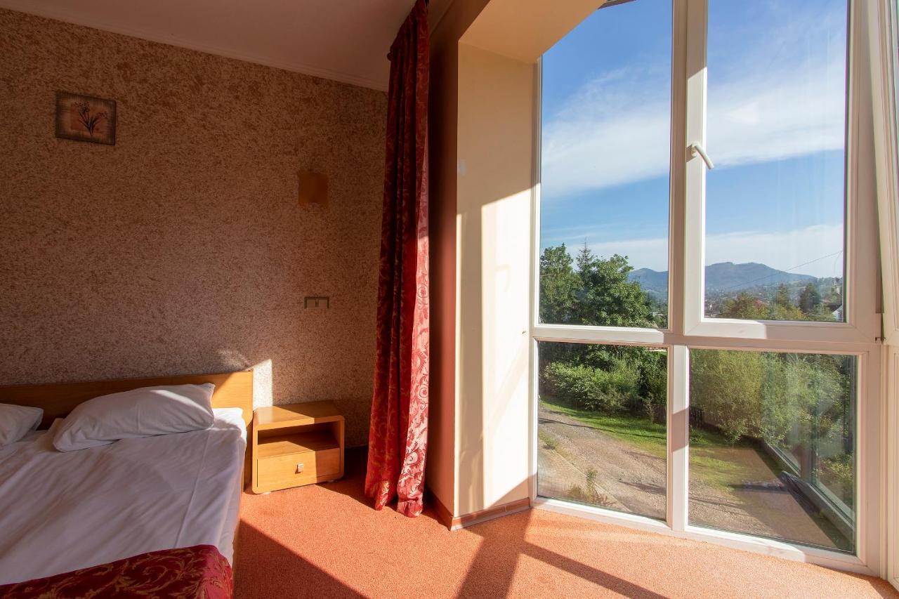 Terem Hotel Slavske Ngoại thất bức ảnh