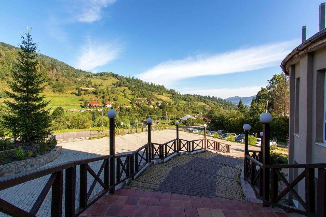 Terem Hotel Slavske Ngoại thất bức ảnh